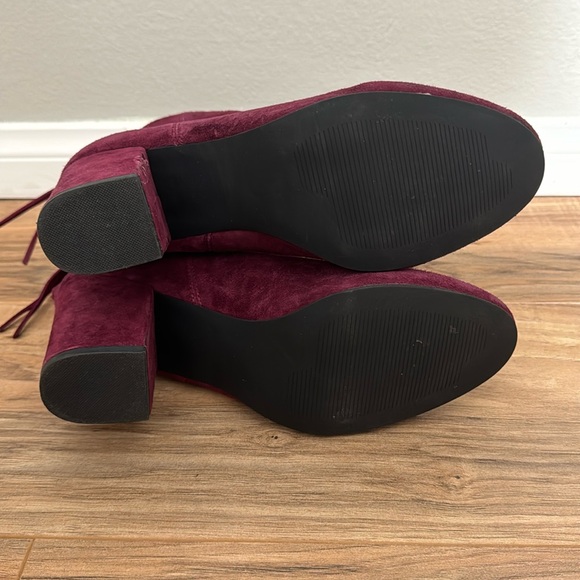 Steve Madden Round-Toe Burgundy Suede Booties - Picture 4 of 8